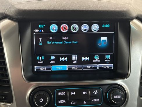 Used 2020 Chevrolet Suburban LT AWD/4WD image 31