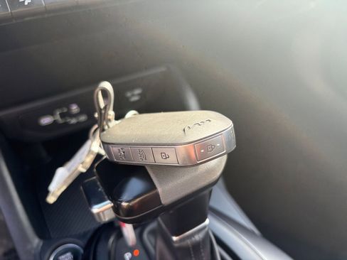 Used 2025 Kia K4 LXS image 22