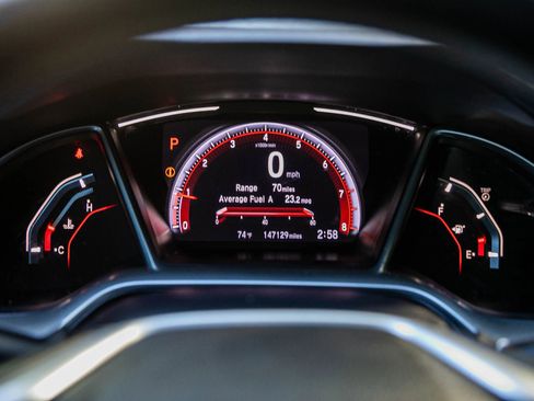 Used 2020 Honda Civic Sport image 32