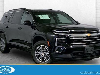 Used 2024 Chevrolet Traverse LT