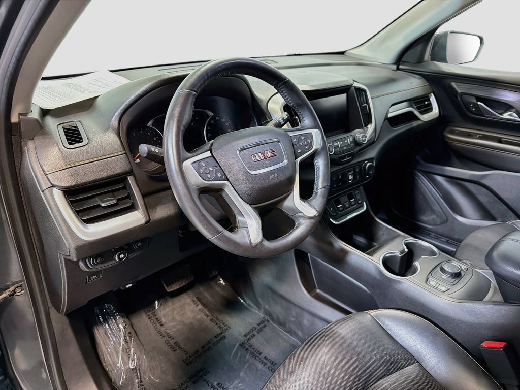 Used 2018 GMC Terrain SLT w/ Preferred Package FWD image 9