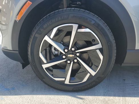 New 2026 Chevrolet Equinox EV LT image 6