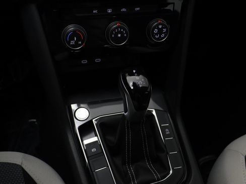 New 2026 Volkswagen Taos S image 10