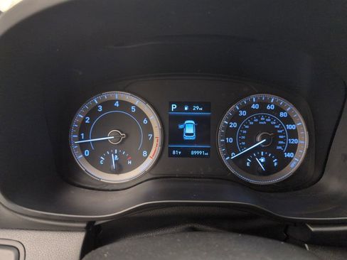 Used 2021 Hyundai Venue SE image 22