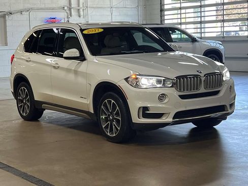 Used 2017 BMW X5 xDrive35i AWD/4WD image 7