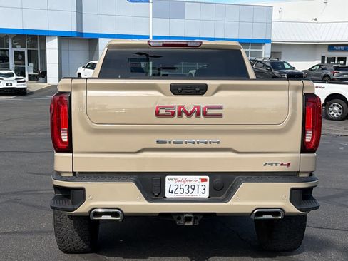 Used 2023 GMC Sierra 1500 AT4 image 6