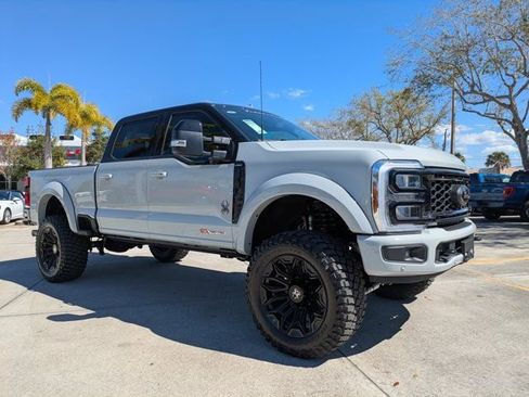 New 2026 Ford F250 Lariat w/ Black Appearance Package image 7