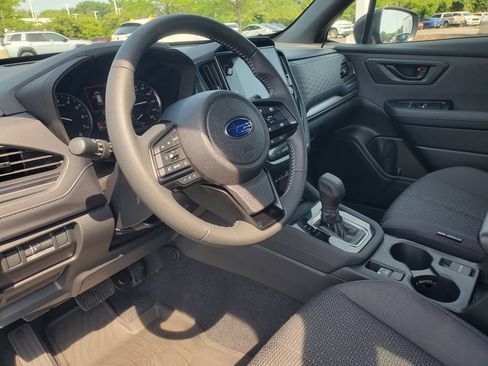 Certified 2025 Subaru Forester Premium AWD/4WD image 11
