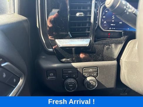 Used 2026 Chevrolet Silverado 1500 RST w/ RST Select Package AWD/4WD image 7