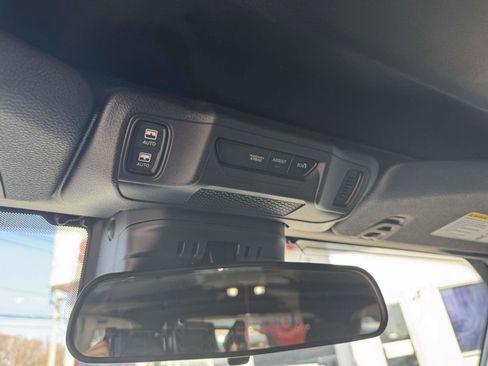 Used 2024 Jeep Wrangler Unlimited Sport AWD/4WD image 28