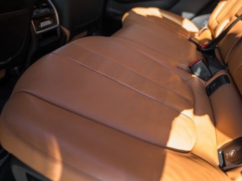 Used 2020 BMW X7 xDrive40i w/ Premium Package image 36