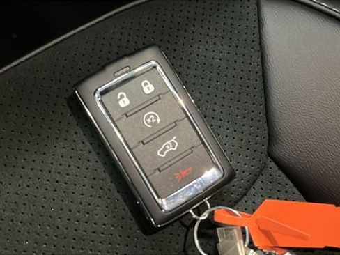 New 2026 Jeep Grand Cherokee Altitude image 21