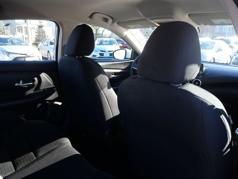 Used 2022 Nissan Sentra S image 24