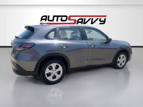 Used 2023 Honda HR-V LX image 7