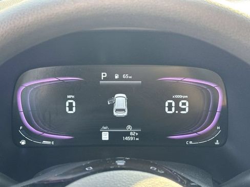 Used 2025 Kia Soul S FWD image 14