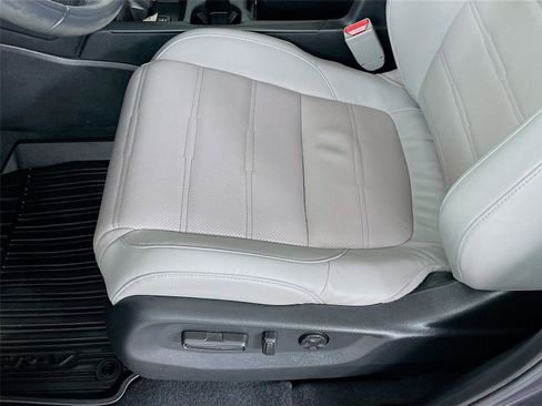 Used 2019 Honda CR-V EX-L image 24