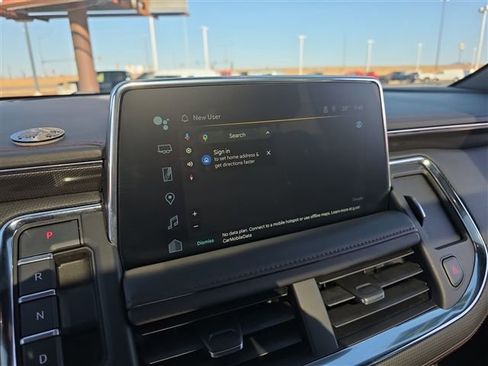 Used 2022 Chevrolet Suburban RST w/ Sport Performance Package image 23