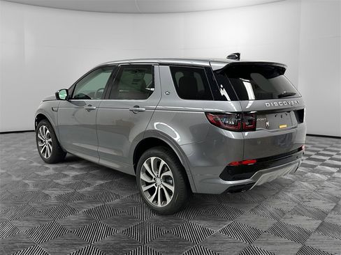New 2025 Land Rover Discovery Sport S image 3
