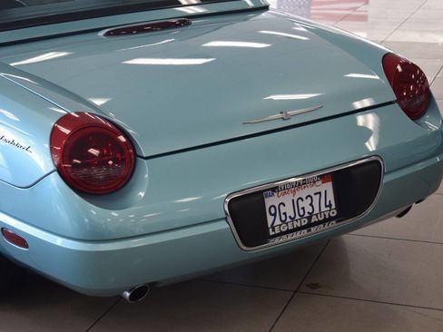 Used 2002 Ford Thunderbird Deluxe image 25