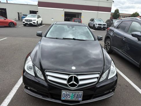 Used 2011 Mercedes-Benz E 350 Coupe image 2