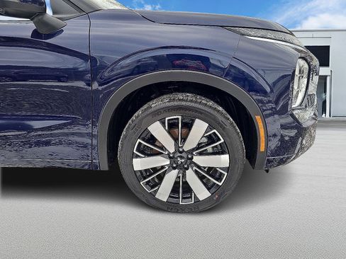 New 2026 Mitsubishi Outlander SEL AWD/4WD image 2