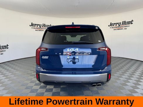 Used 2025 Kia Telluride S image 8
