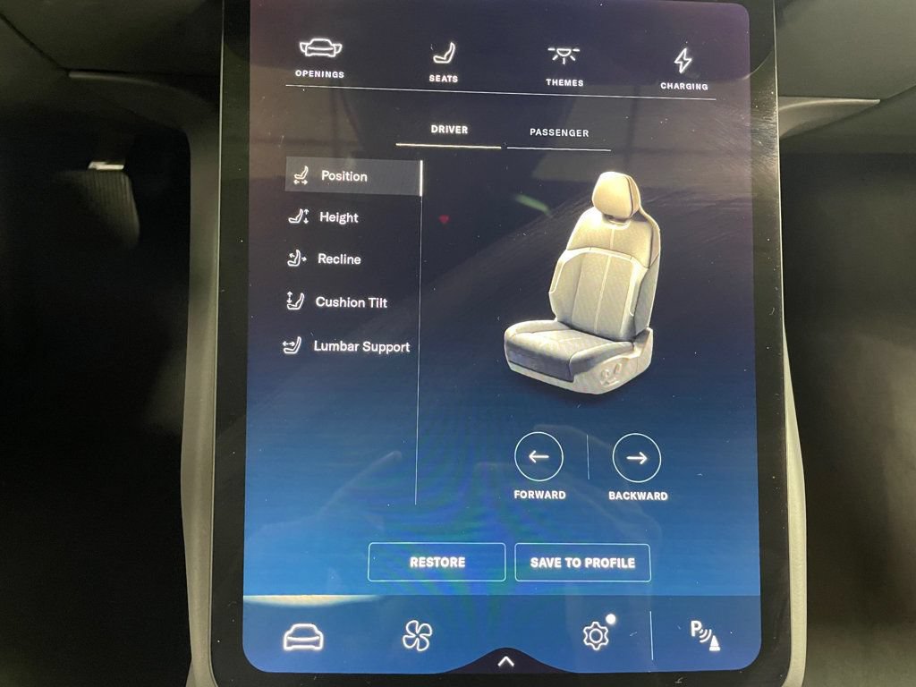 Used 2024 Lucid Air Pure RWD image 33