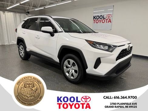 Used 2020 Toyota RAV4 LE w/ All Weather Liner Package image 1