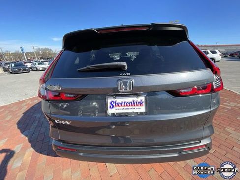 Certified 2024 Honda CR-V EX image 33