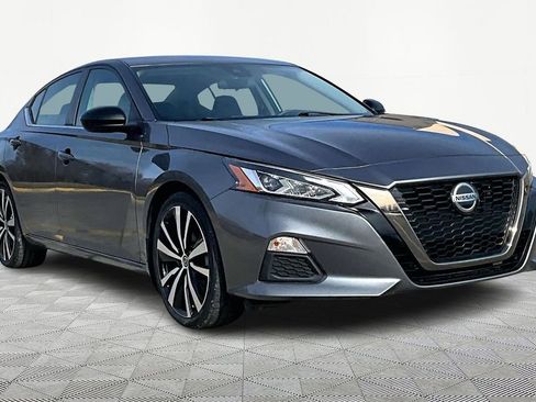 Used 2022 Nissan Altima 2.5 SR image 12