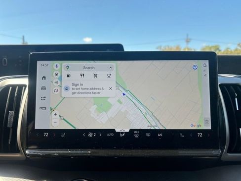 New 2026 Ford Expedition Active image 19