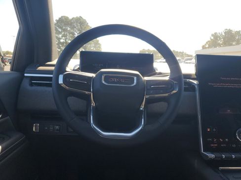 New 2026 GMC Sierra EV Elevation w/ Premium Package image 15