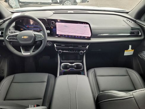 New 2026 Chevrolet Traverse LT w/ Sun and Wheel Package image 28