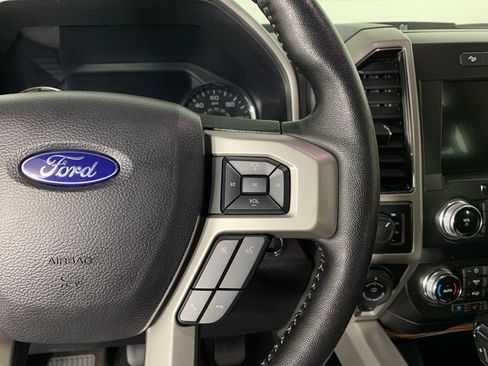 Used 2019 Ford F150 Lariat w/ Equipment Group 502A Luxury image 21