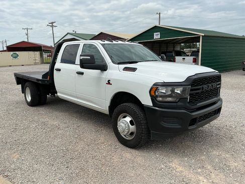 Used 2024 RAM 3500 Tradesman AWD/4WD image 3
