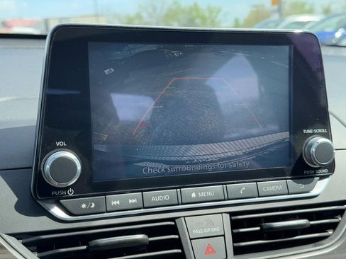 Used 2023 Nissan Altima 2.5 SV image 20