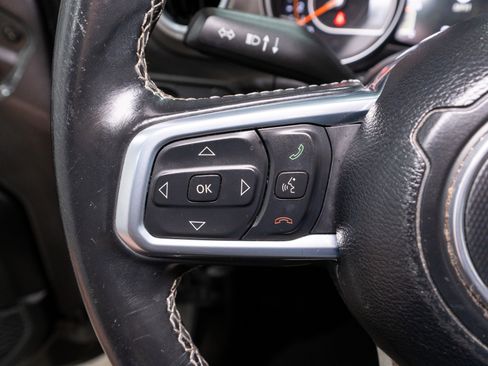 Used 2021 Jeep Wrangler Unlimited Sahara w/ LED Lighting Group AWD/4WD image 24
