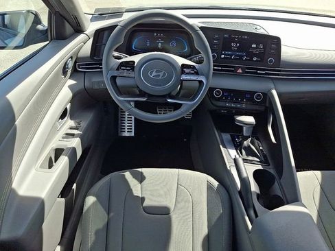Certified 2026 Hyundai Elantra Sport FWD image 11