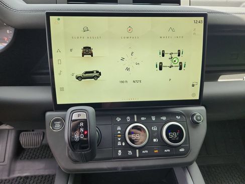 New 2026 Land Rover Defender 110 X-Dynamic SE AWD/4WD image 15