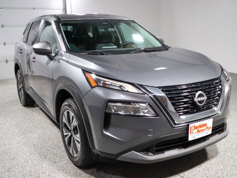 Used 2023 Nissan Rogue SV FWD image 5