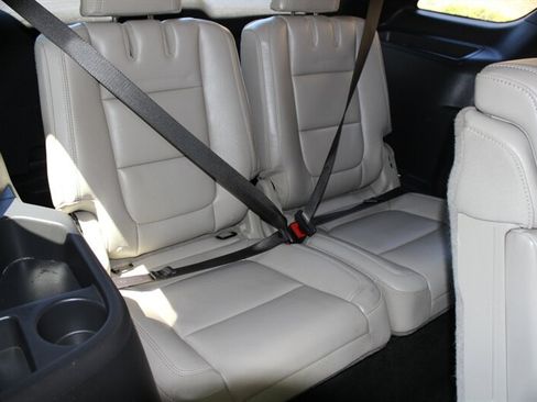 Used 2012 Ford Explorer Limited FWD image 16