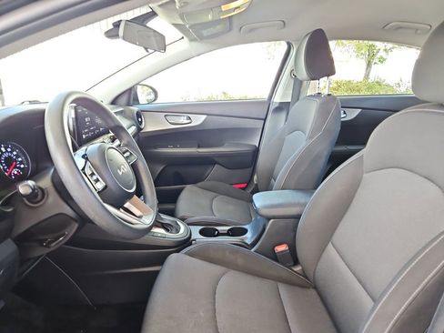 Used 2023 Kia Forte LXS image 20