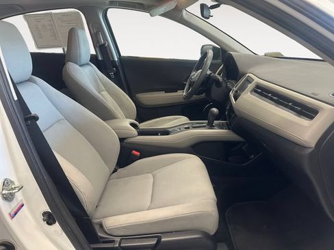 Used 2019 Honda HR-V EX image 15
