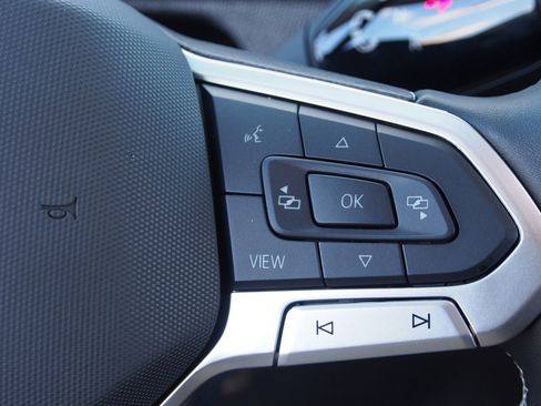 Used 2026 Volkswagen Tiguan S image 23