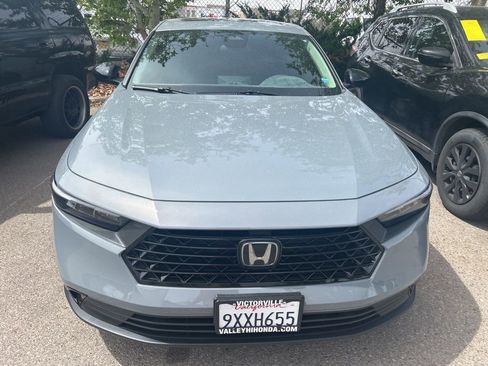 Used 2025 Honda Accord SE image 6