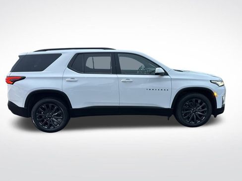 Certified 2023 Chevrolet Traverse RS w/ LPO, Floor Liner Package image 6