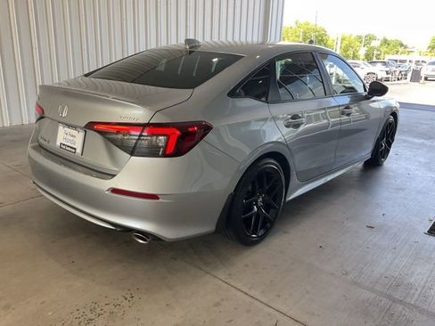 Certified 2025 Honda Civic Sport image 18