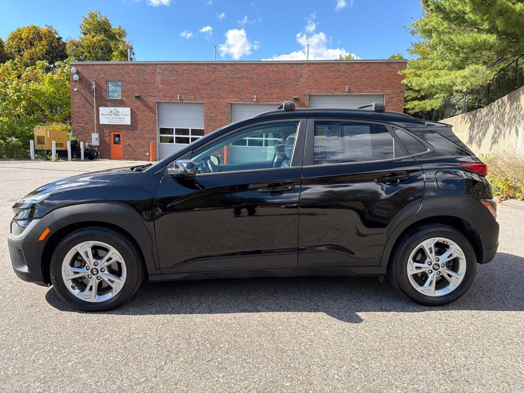 Used 2023 Hyundai Kona SEL w/ Convenience Package AWD/4WD image 3