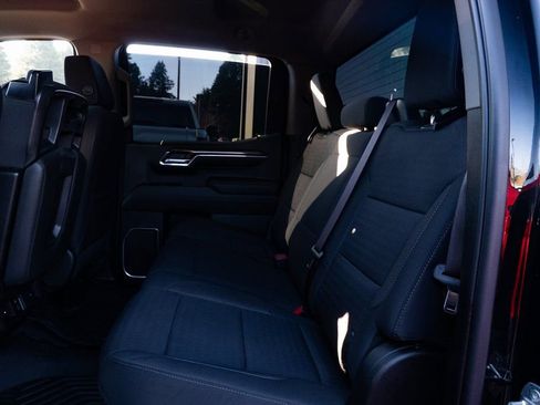 Used 2022 Chevrolet Silverado 1500 RST image 18