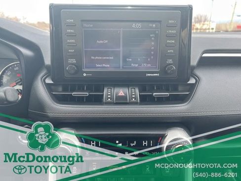 Used 2020 Toyota RAV4 XLE Premium image 2